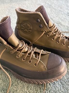 Converse Olive Green High-Top Lug Boot